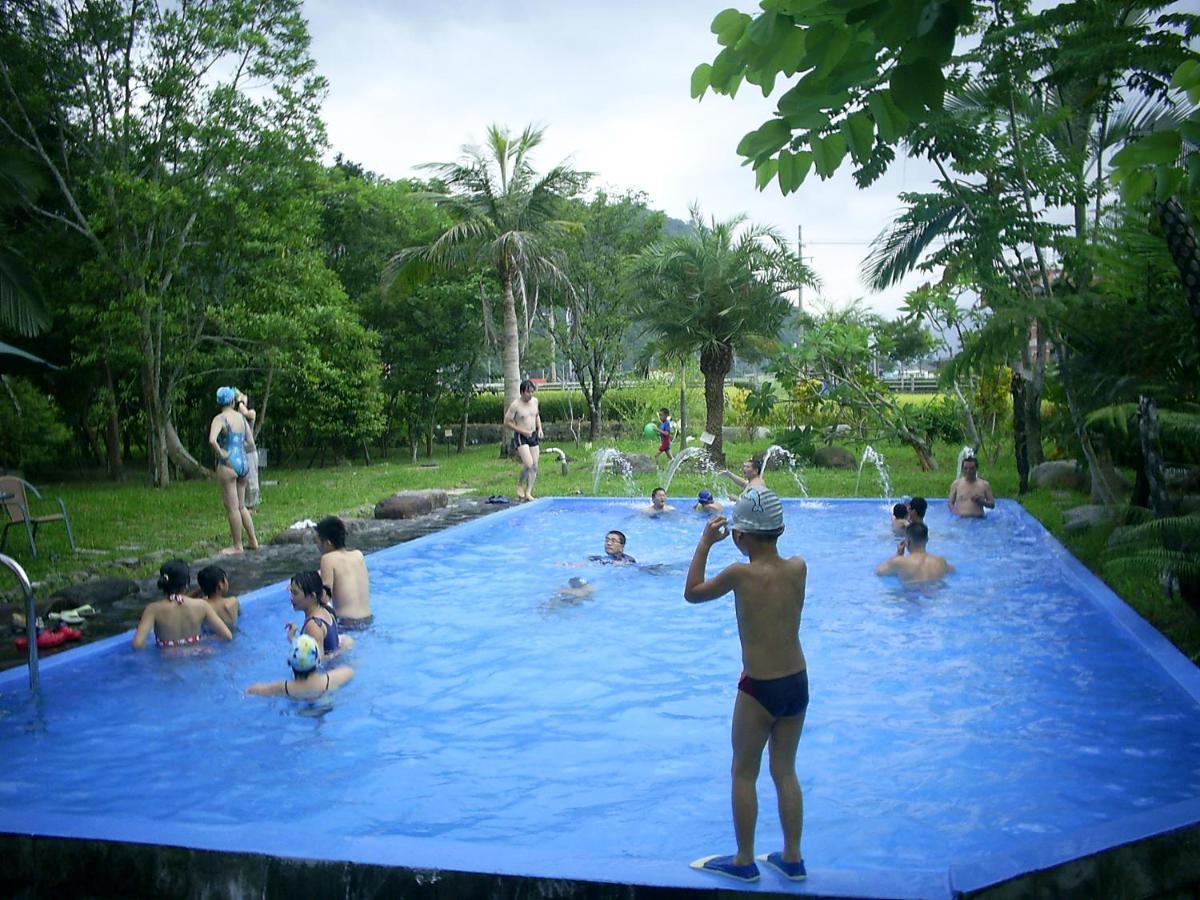 דירות Tianfu Mian-Nao Education Leisure Farm מראה חיצוני תמונה